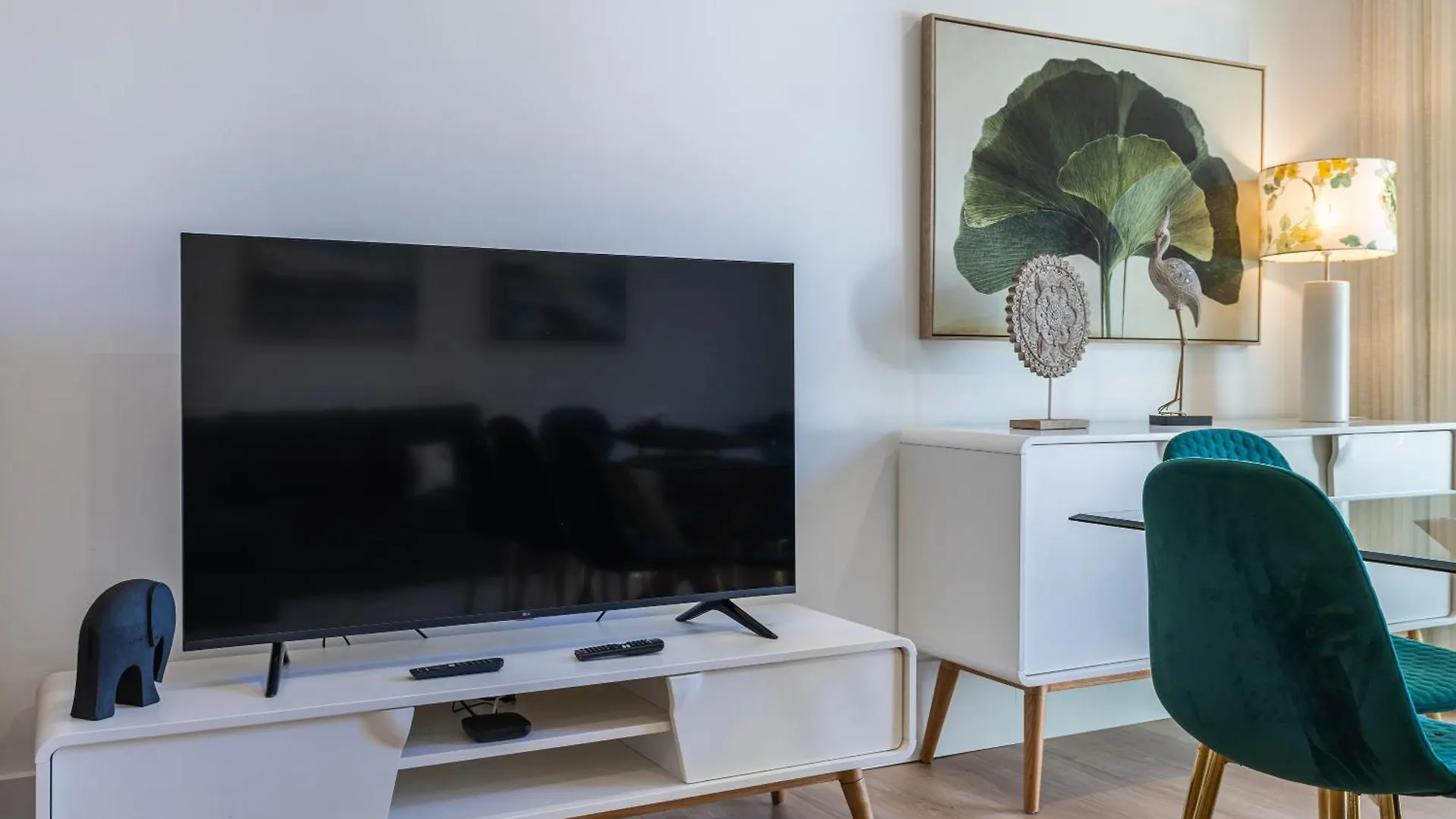 Apartamento Moderno Com Terraco Lisboa Portekiz